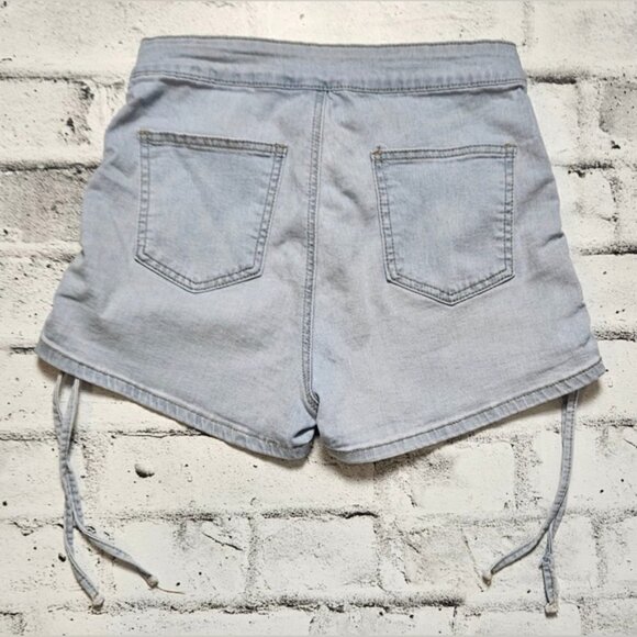 SHEIN SXY Drawstring Side Denim Shorts - Picture 10 of 16